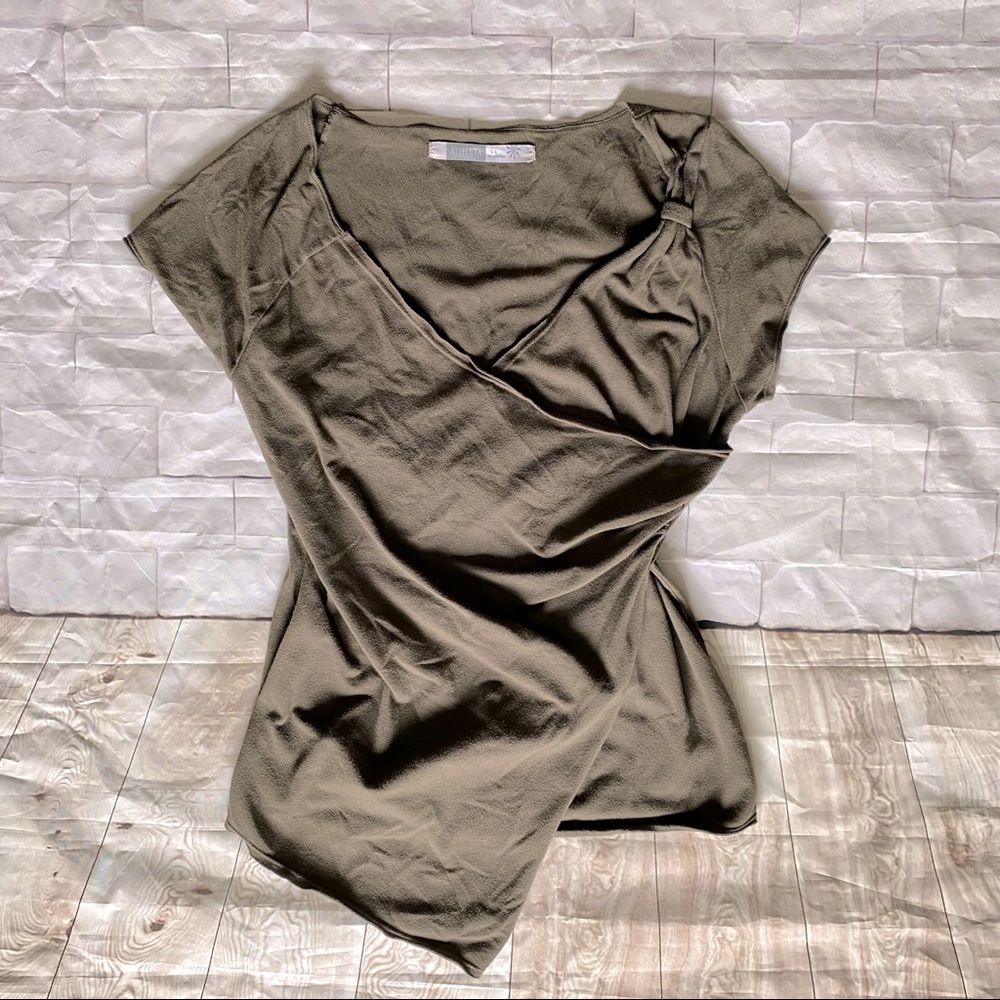 Athleta wrap short sleeve top size small olive green brown